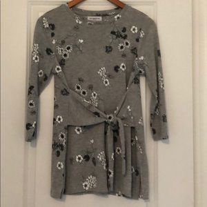 Liz Claiborne petite long top PM flower printed